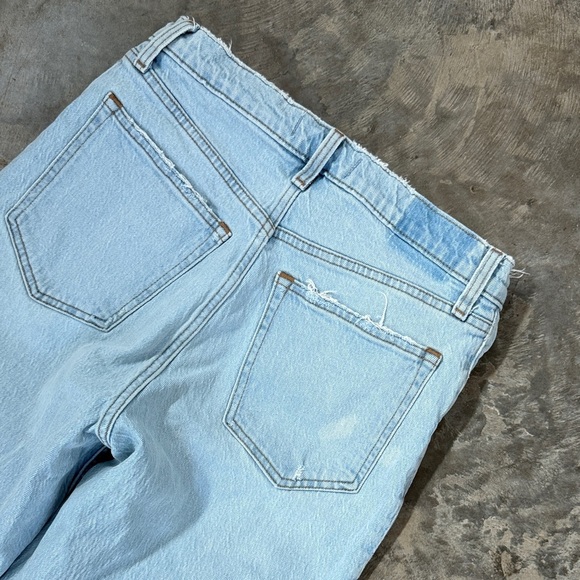 Abercrombie & Fitch 90s Straight Ultra High Rise Jeans size 28 - Picture 8 of 11